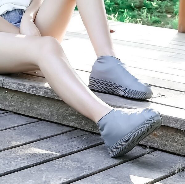 Men and women hiking slip wearable easy to carry silicone rain boots - Image 3