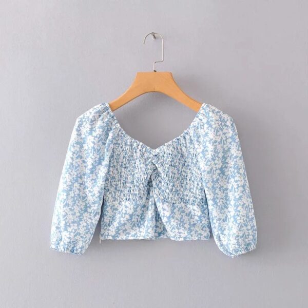 Short-sleeved blouse with printed collar - Image 3