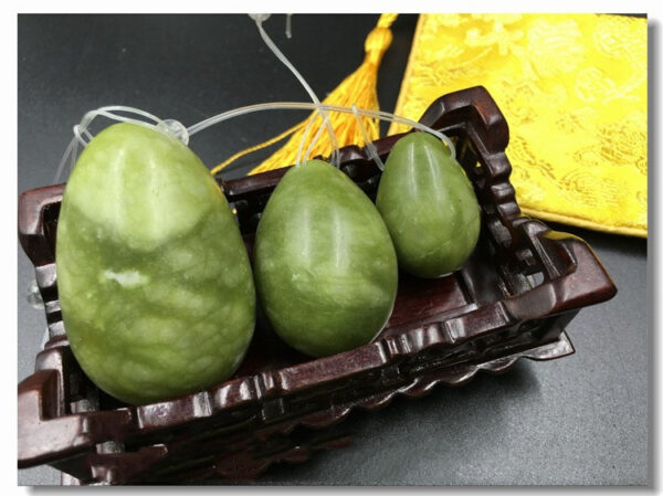 Natural Jade Egg Massager For Postpartum Rehabilitation - Image 3